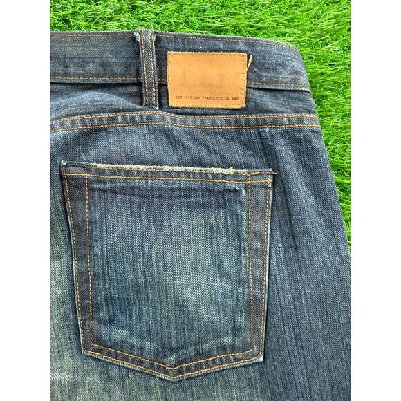 GAP Men Straight Fit Jeans Blue Denim Size 40x30 Classic 100% Cotton Casual - Picture 3 of 12